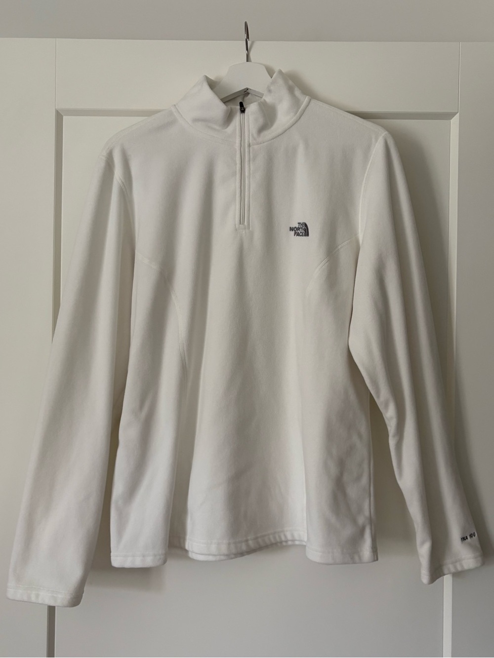 The North Face White Women’s Quarter-Zip Fleece Pullover